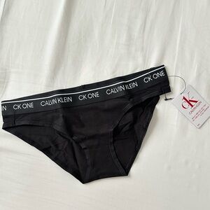 NWT CK One underwear size S